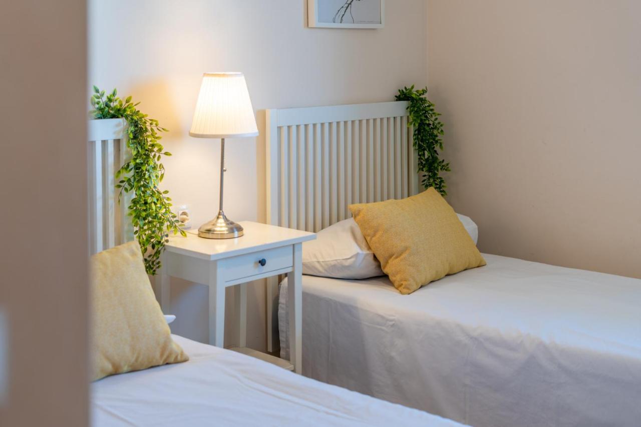 Apartamento Con Vistas Al Mar En Manilva Playa Esterno foto