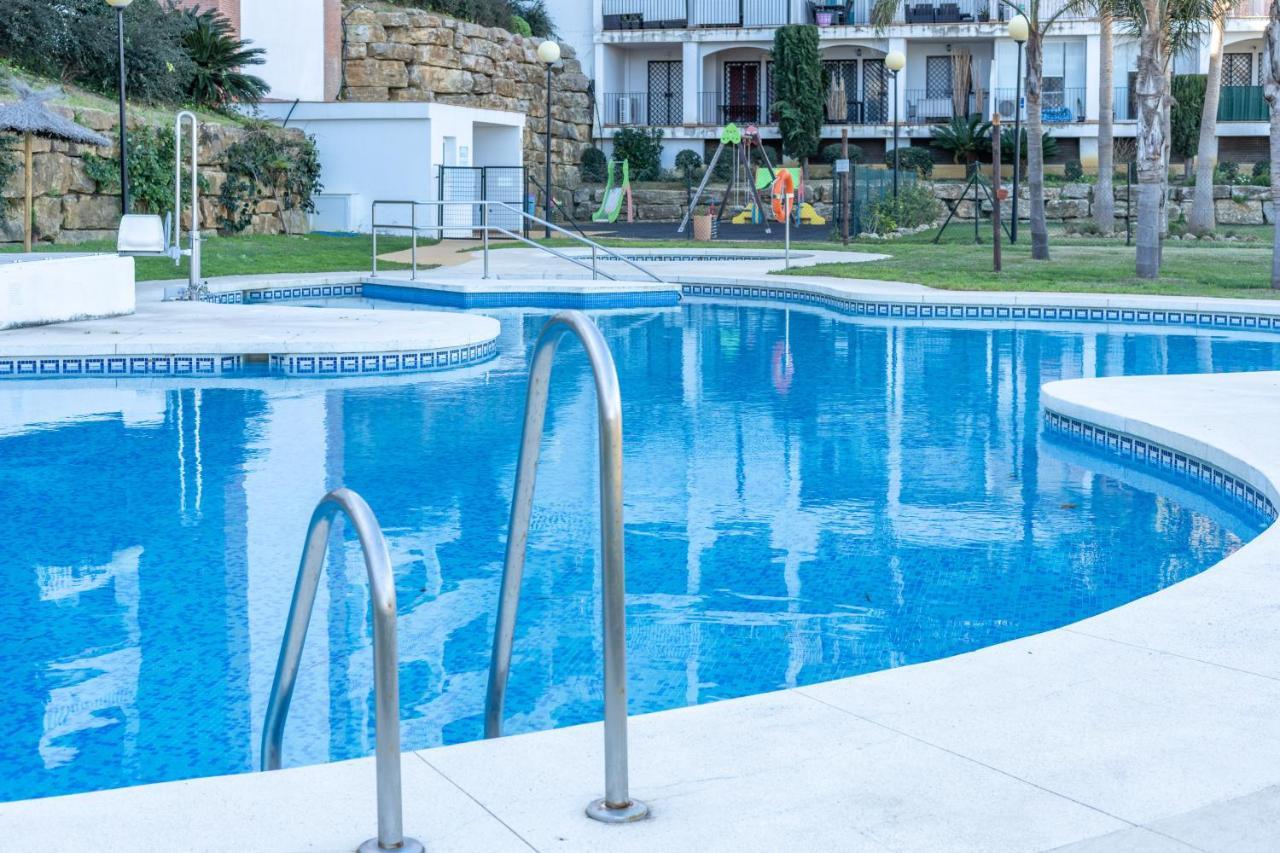 Apartamento Con Vistas Al Mar En Manilva Playa Esterno foto