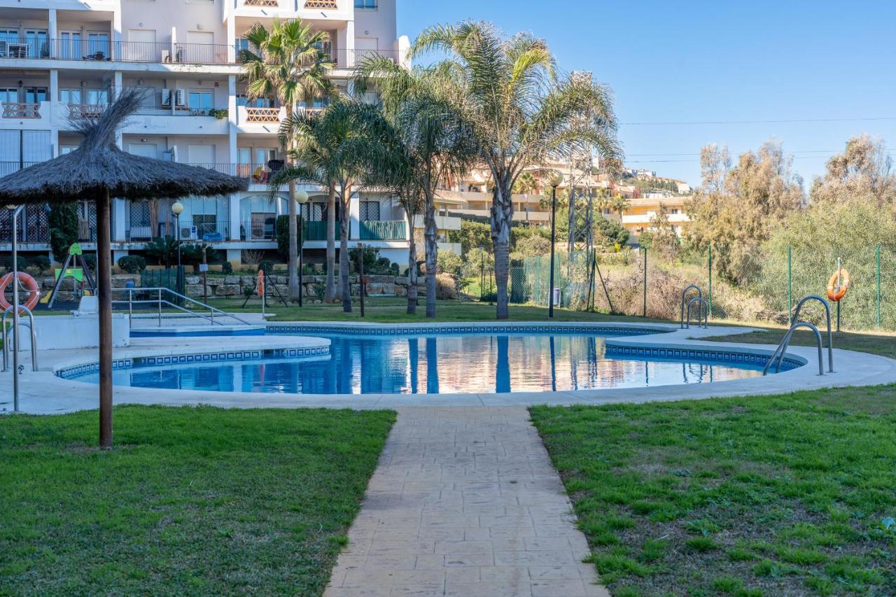 Apartamento Con Vistas Al Mar En Manilva Playa Esterno foto