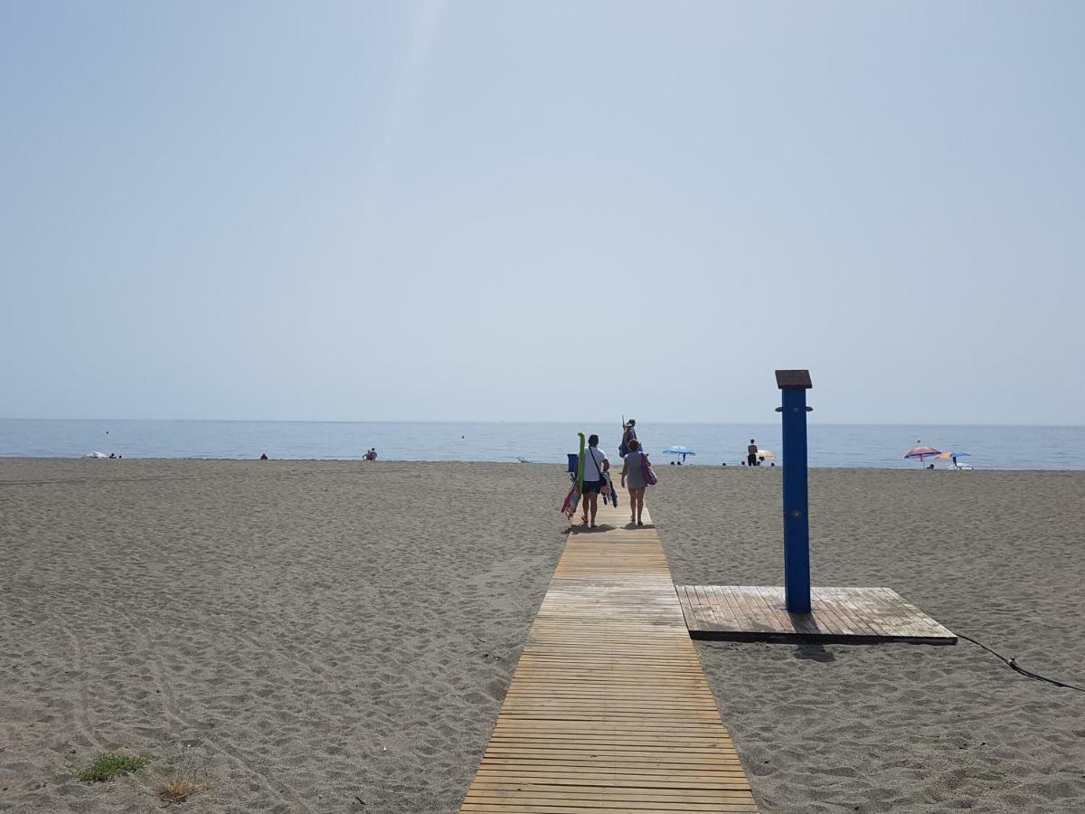 Apartamento Con Vistas Al Mar En Manilva Playa Esterno foto